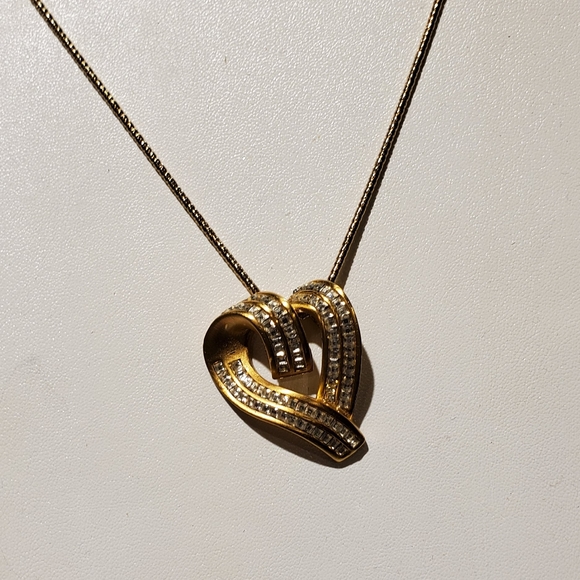VINTAGE SIGNED ANNE KLEIN HEART NECKLACE super sparkly. Nice stones. CZs - Picture 2 of 8